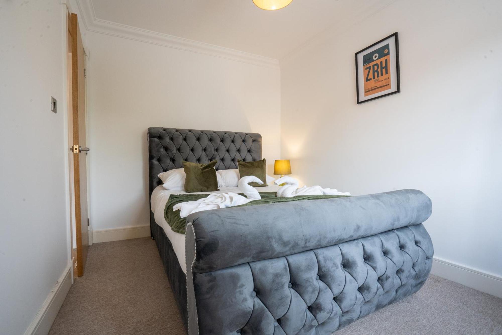 Emirates House, Luxe 5 Bed, With King Sized Beds, Next To Aiport & Nec, Jlr 5 Mins Villa Marston Green Exterior foto